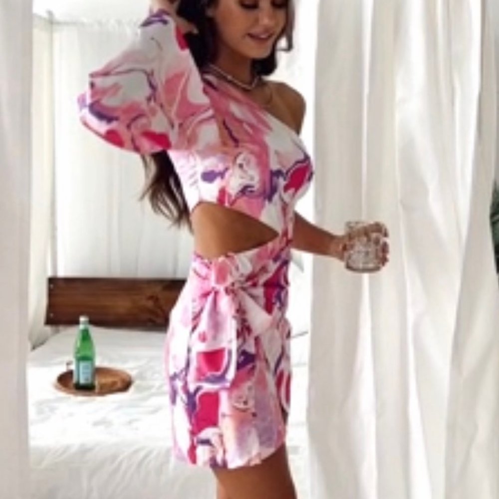 NWT Luxxel One Shouler Tie Dress